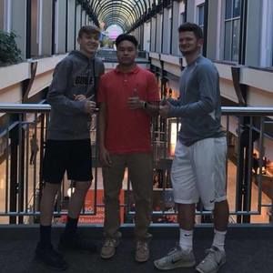 Meet your Posher, Giang